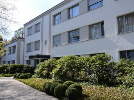 KÖLN-MARIENBURG, ELEGANTE PARTERREWOHNUNG