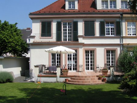 KÖLN-BAYENTHAL, EINFAMILIENHAUS